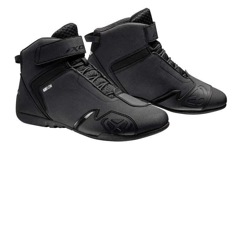 Ixon Gambler Black Boots