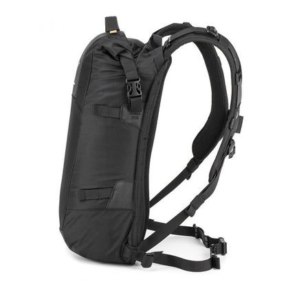 R16 BACKPACK